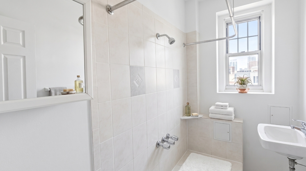 45 Tiemann Place - Photo 4