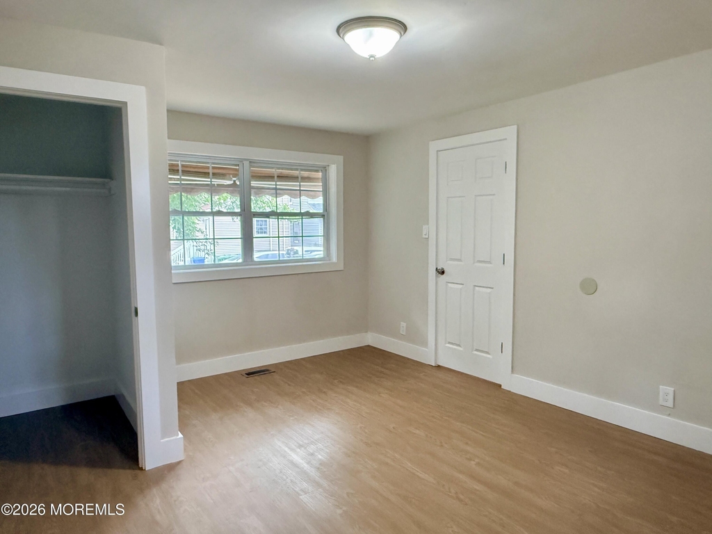 1215 11th Avenue - Photo 5