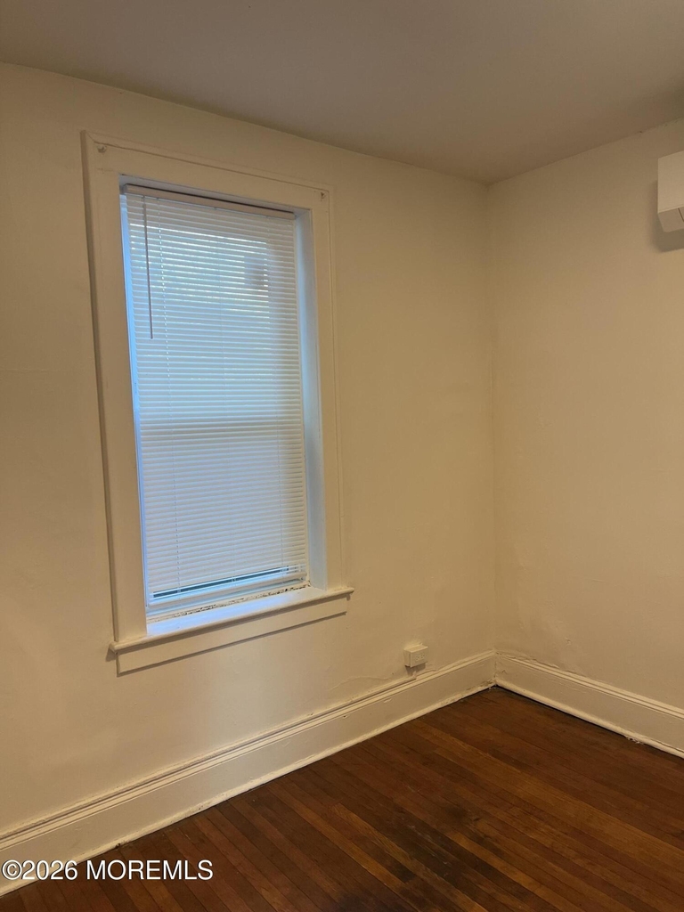 922 4th Avenue - Photo 5