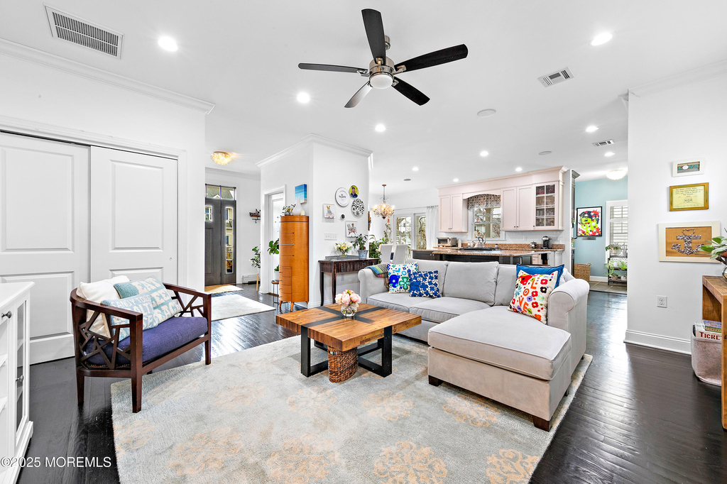 281 Cedar Avenue - Photo 5
