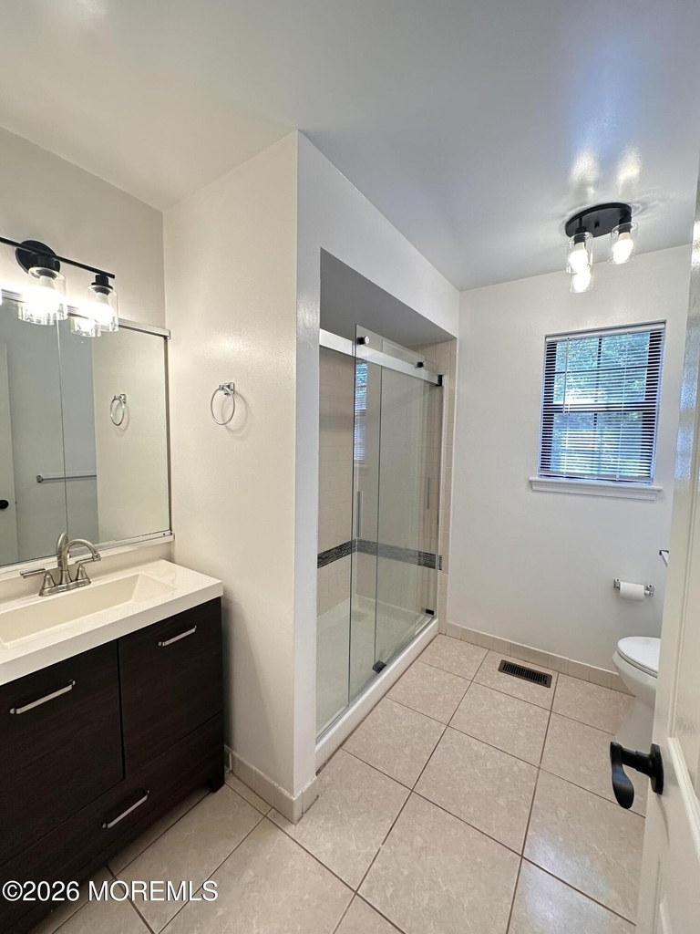 1 Amherst Court - Photo 29