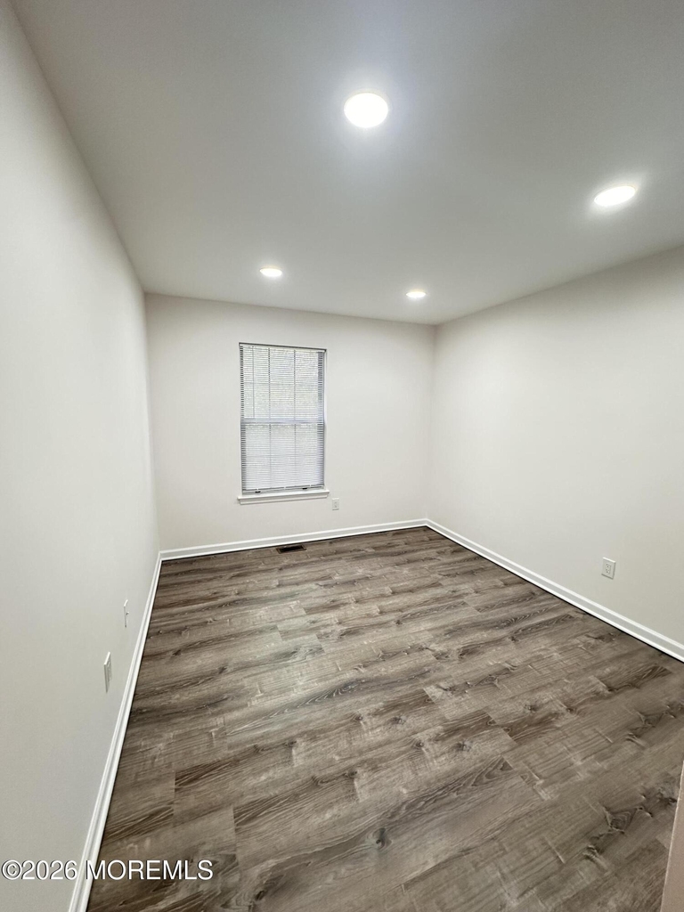 1 Amherst Court - Photo 25
