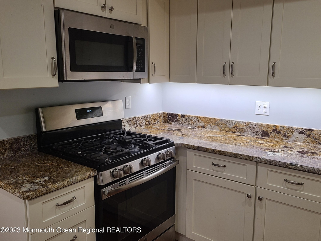 1591 Marco Island Drive - Photo 16