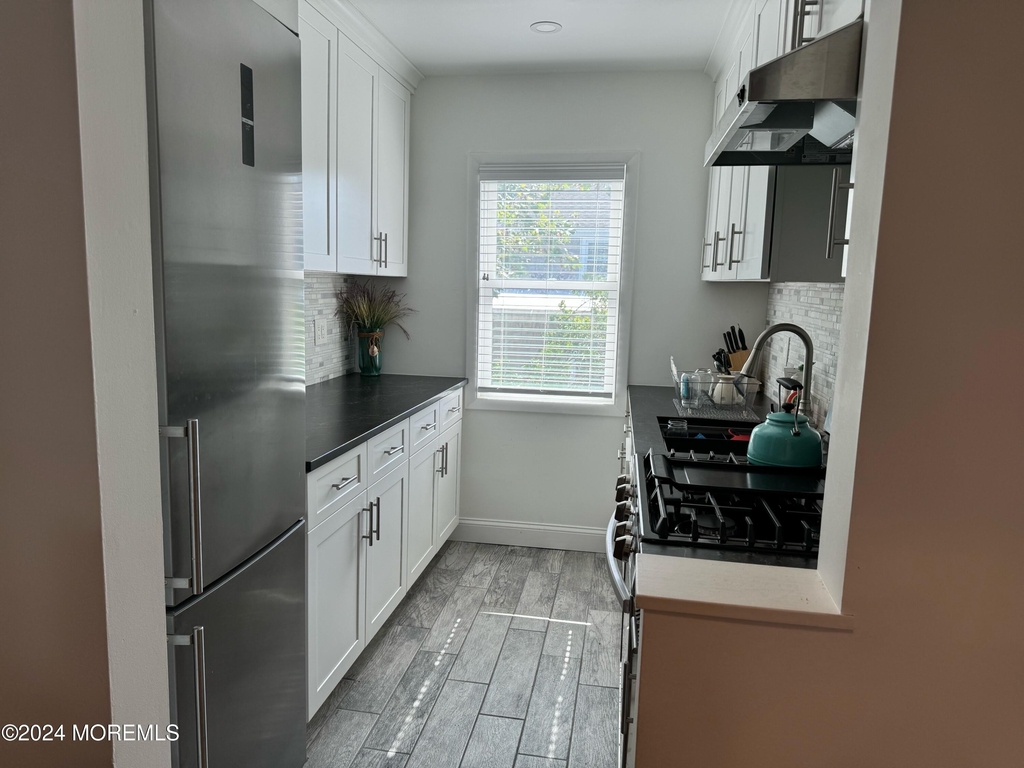 31 Cedar Avenue - Photo 5