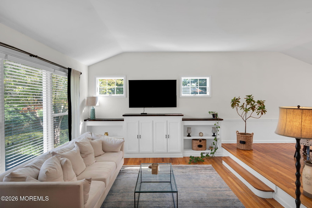 55 S Lake Drive - Photo 2