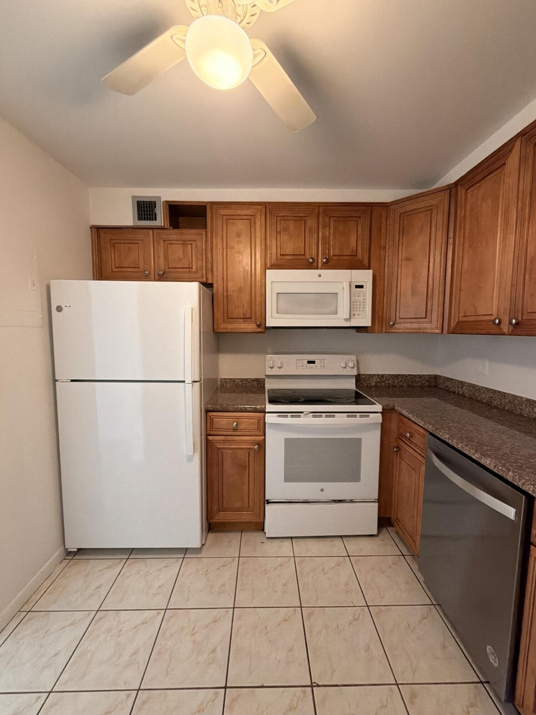 618 Nw 13th Street - Photo 3