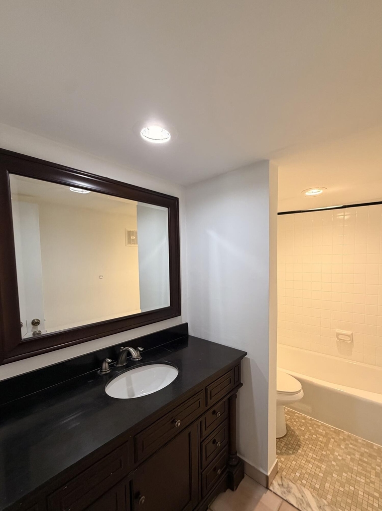 618 Nw 13th Street - Photo 10