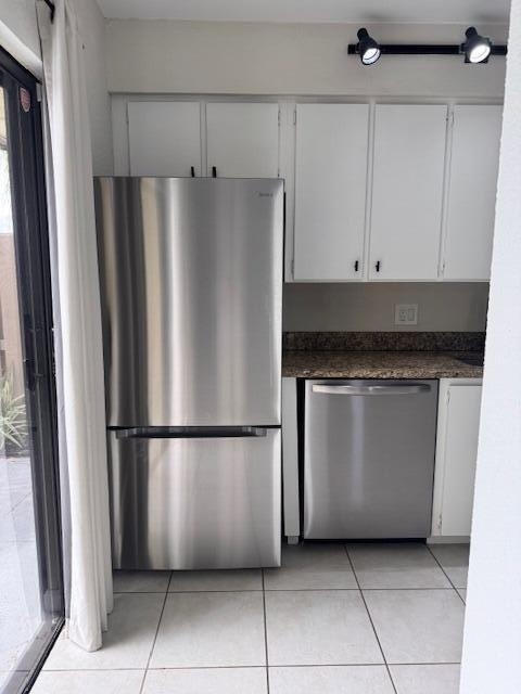 904 9th Court - Photo 5