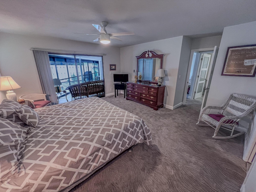1127 E Seminole Avenue E - Photo 9