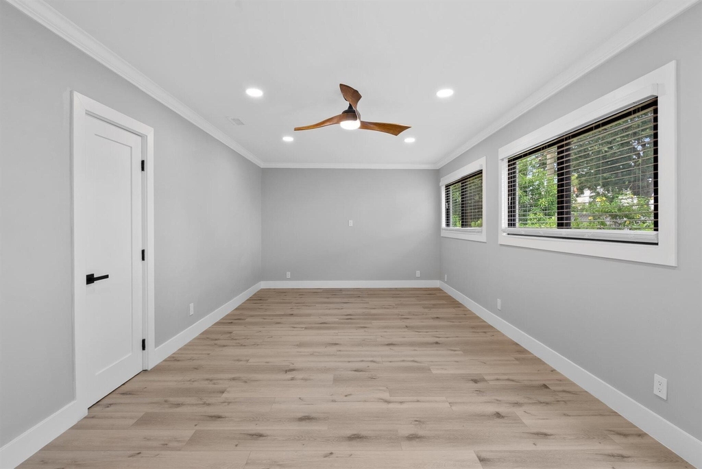 2600 Ne 5th Avenue - Photo 17