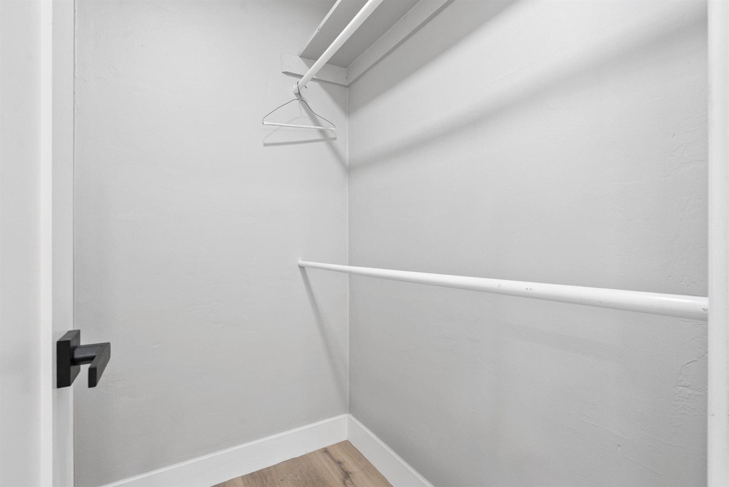 2600 Ne 5th Avenue - Photo 24