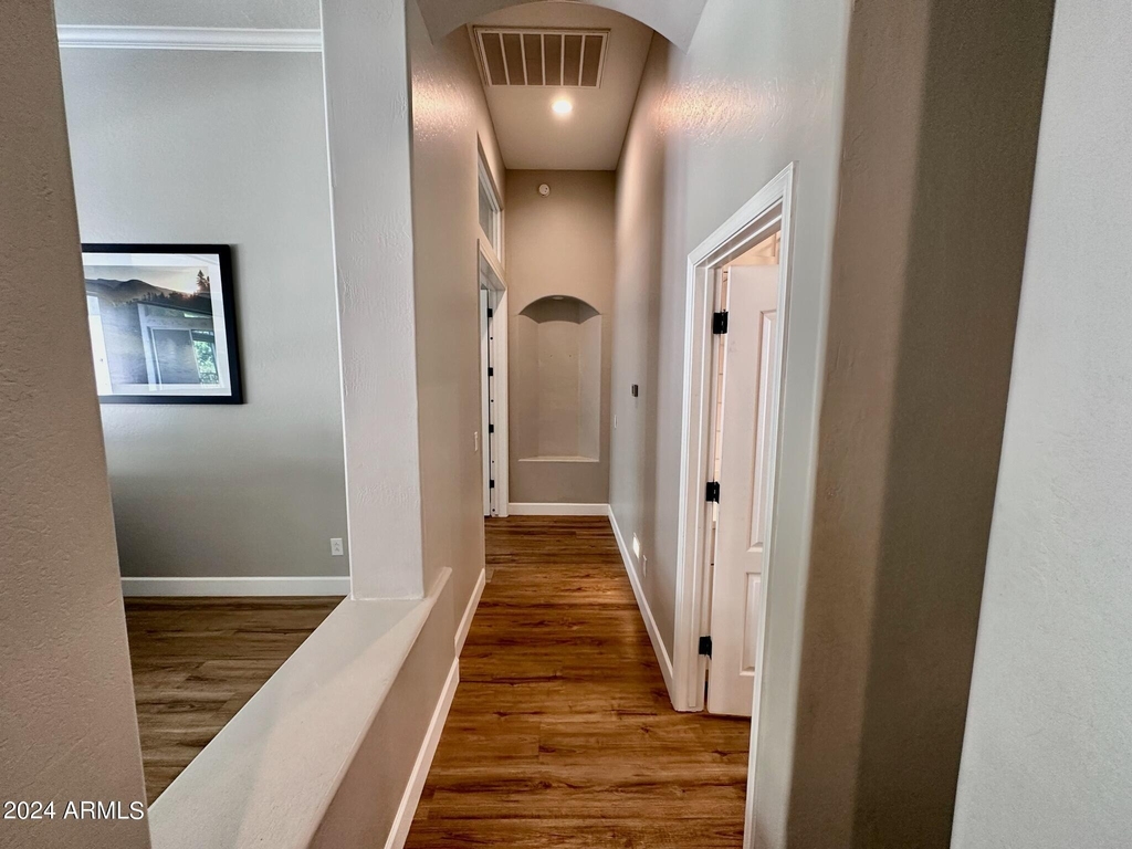 5228 E Bluefield Avenue - Photo 6