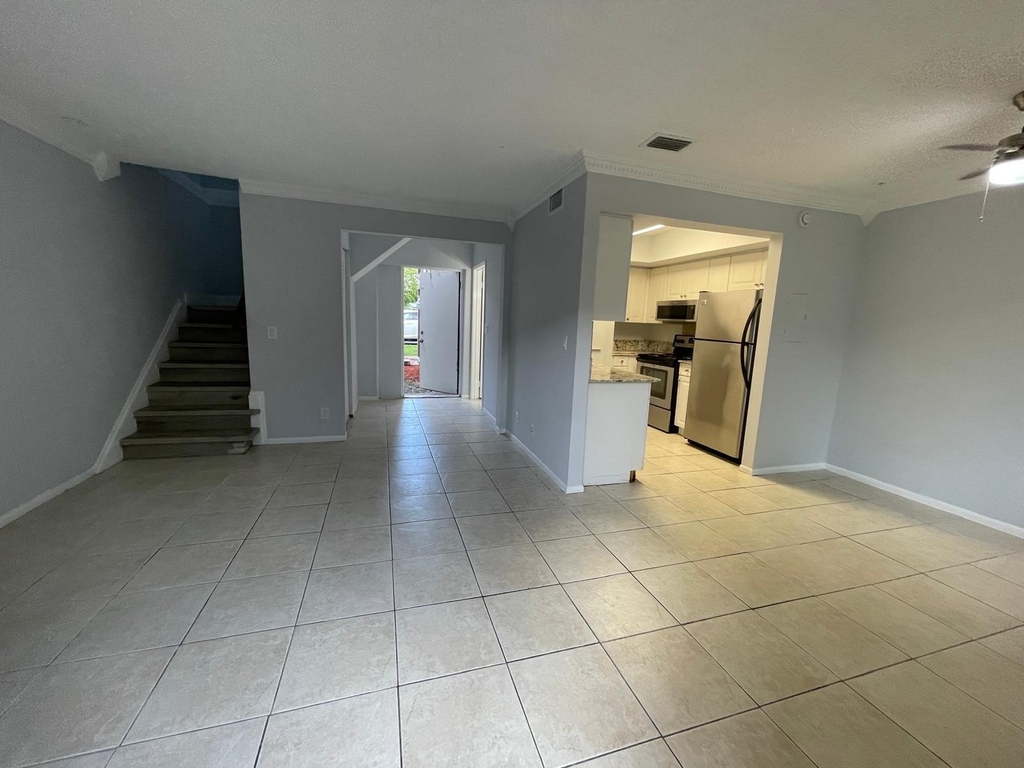 5956 Nw 21st Street - Photo 0