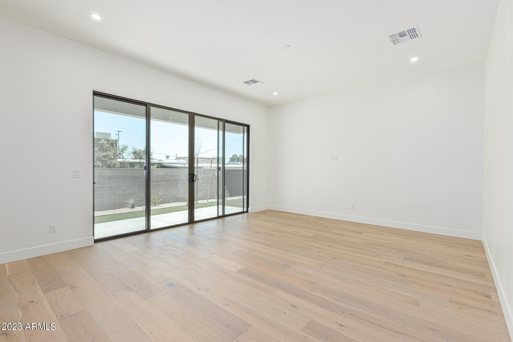 1625 E Lamar Road - Photo 8