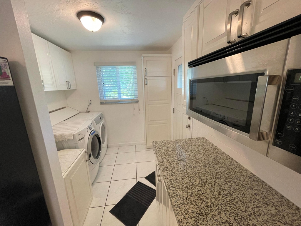 845 Nw 10th Avenue - Photo 5