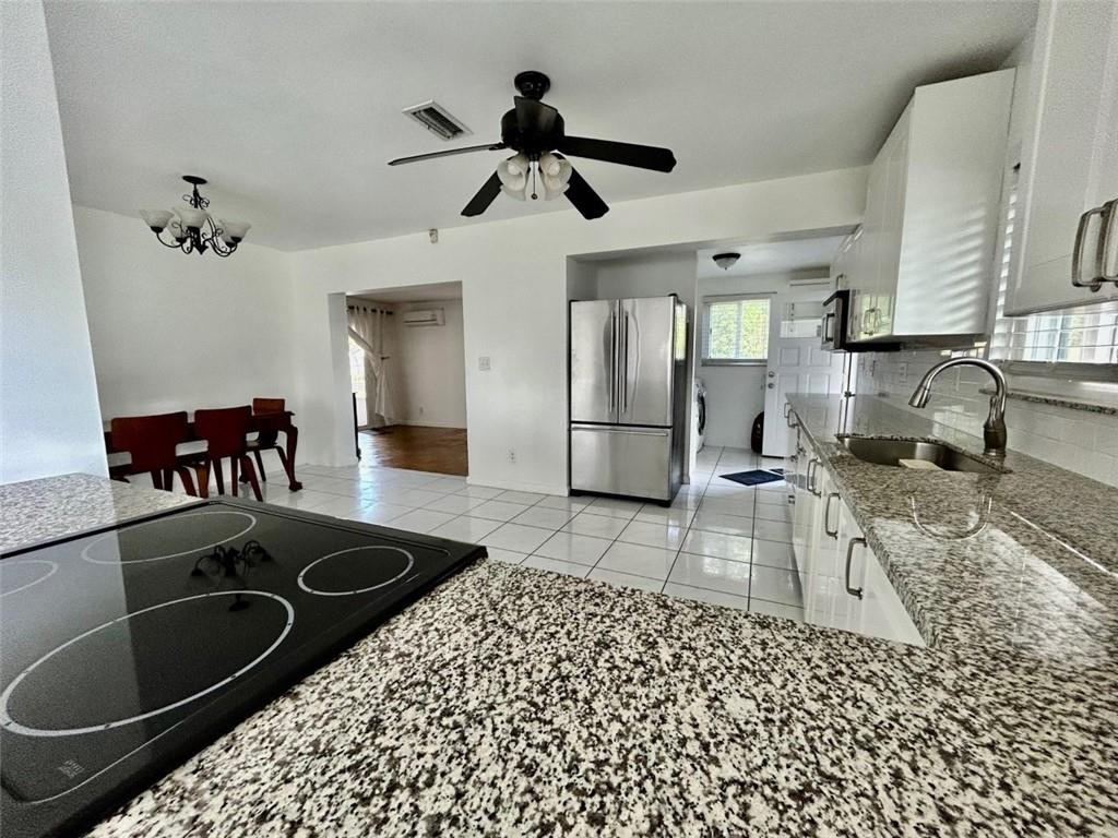 845 Nw 10th Avenue - Photo 3