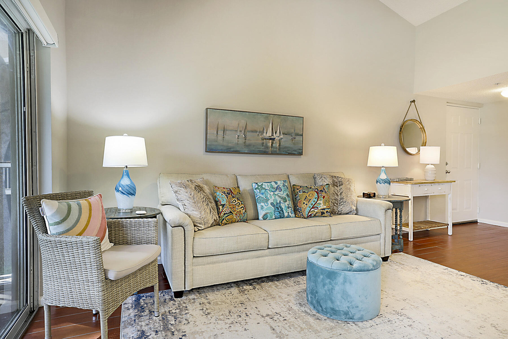 272 Village Boulevard - Photo 3