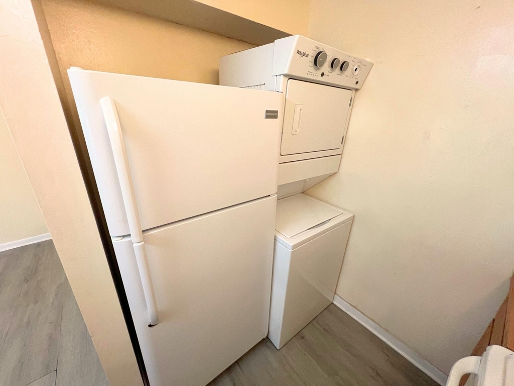 843 Twin Lakes Drive - Photo 15