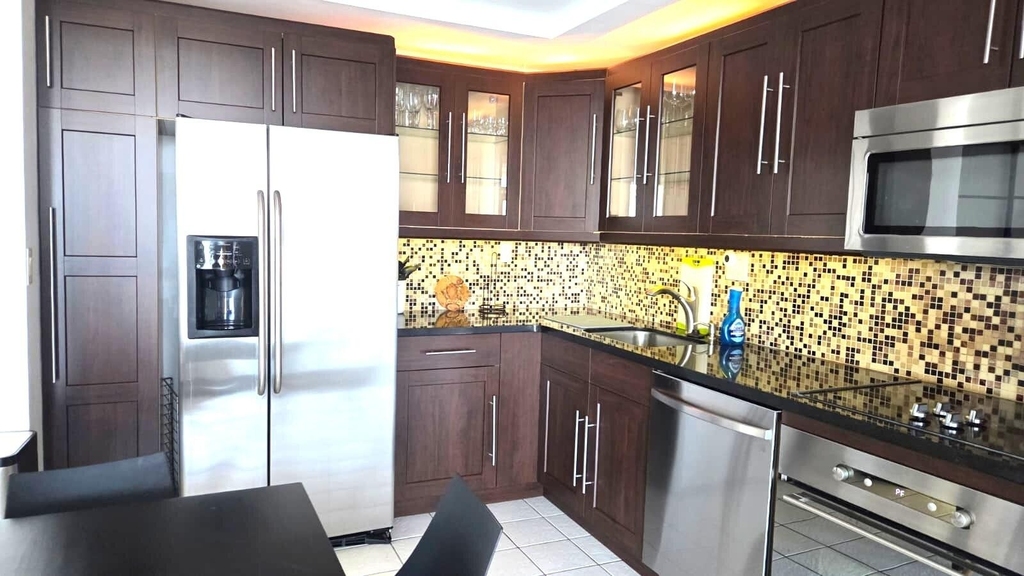 16546 Ne 26 Avenue - Photo 8