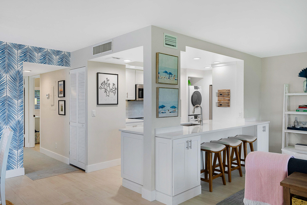 269 Ne Edgewater Drive - Photo 9