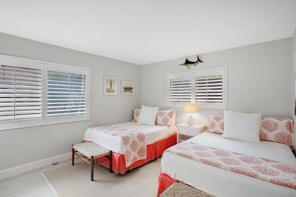 269 Ne Edgewater Drive - Photo 13
