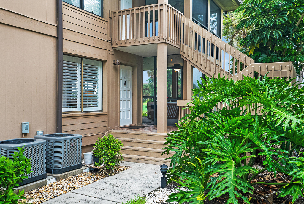 269 Ne Edgewater Drive - Photo 18