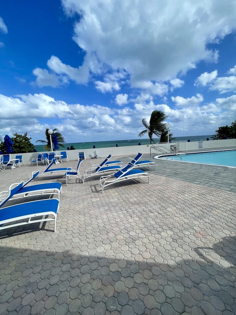4250 Galt Ocean Drive - Photo 10