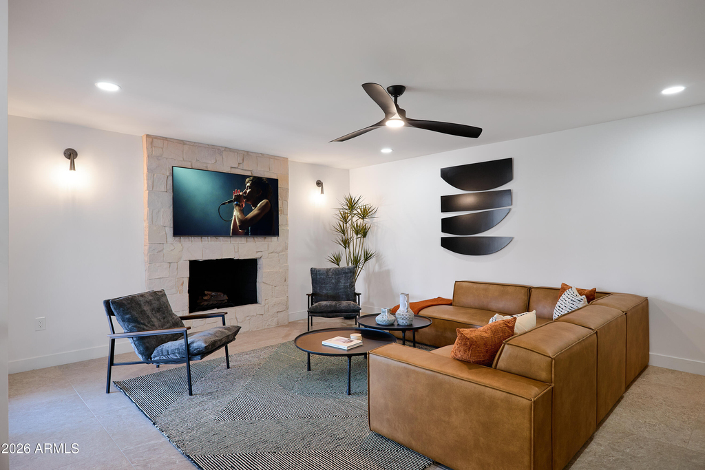6242 E Redfield Road - Photo 11