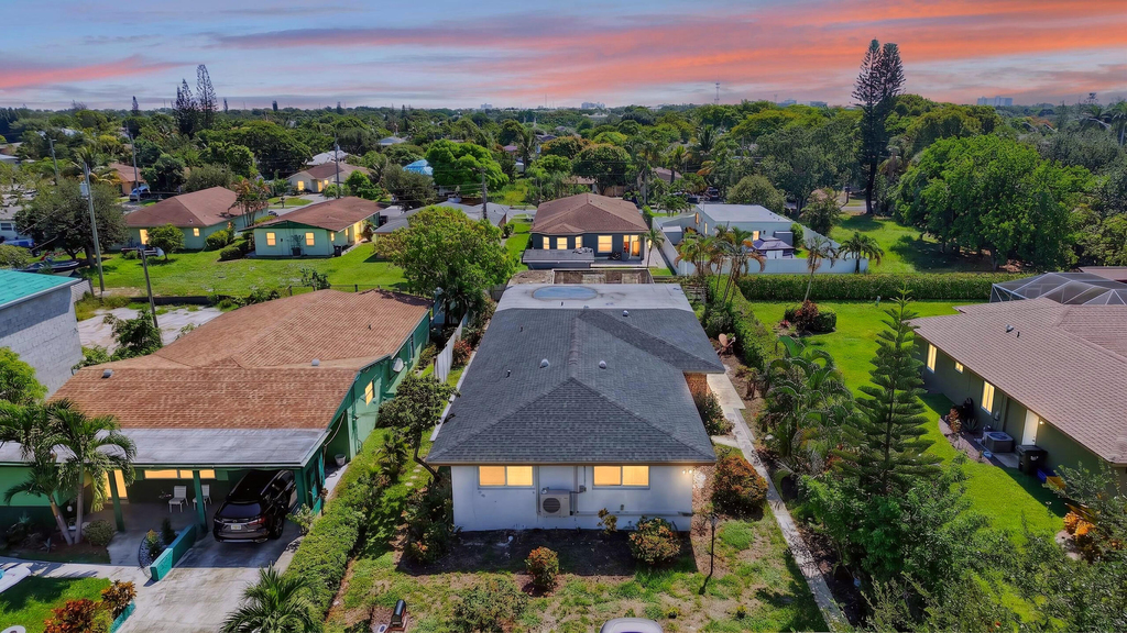 27 Nw 14th Avenue - Photo 17