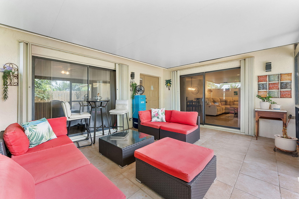 836 Nw 29th Avenue - Photo 7