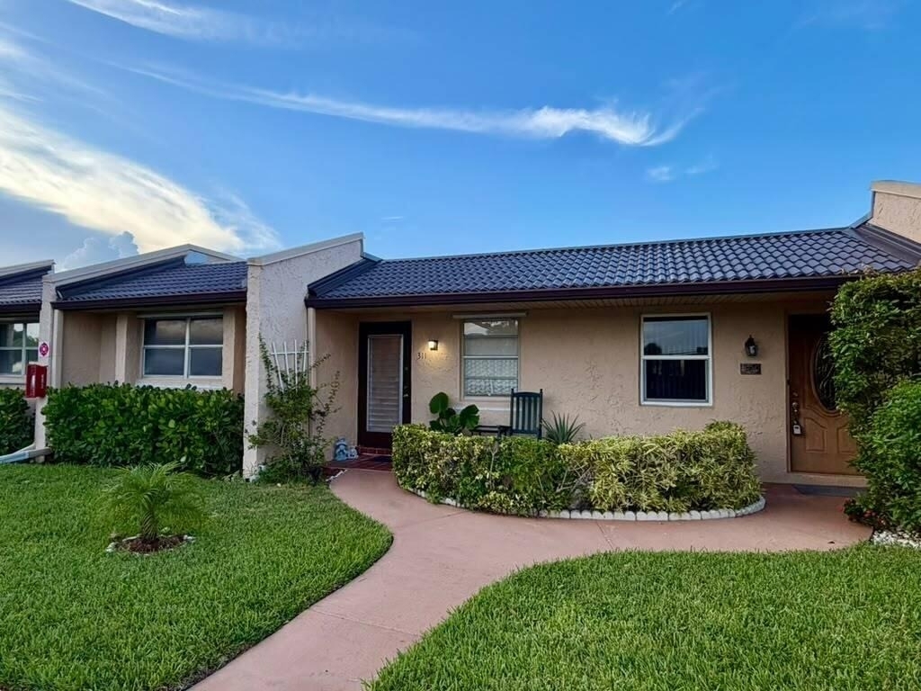 311 Golden River Drive - Photo 0