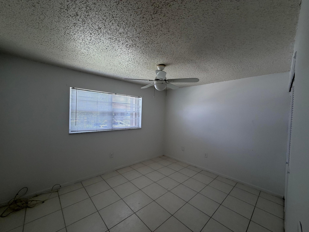 650 Sw 2nd Avenue - Photo 9