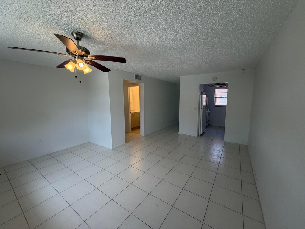 650 Sw 2nd Avenue - Photo 15
