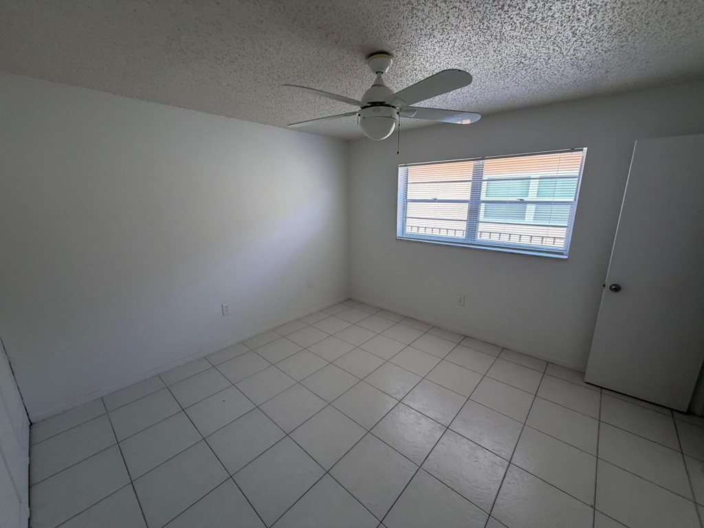 650 Sw 2nd Avenue - Photo 5