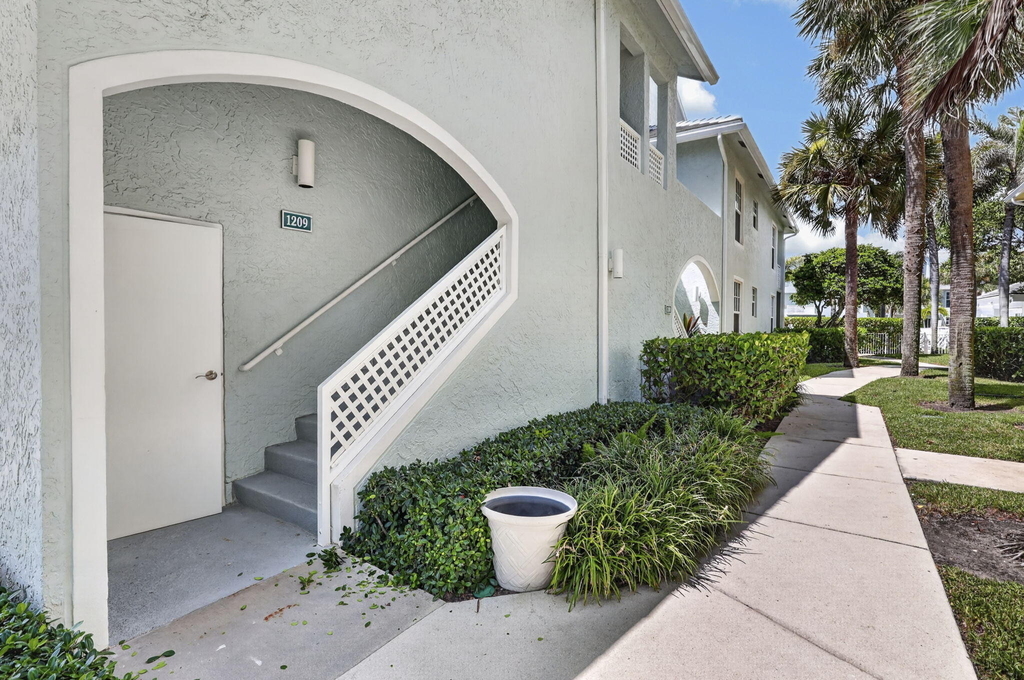 1209 Mainsail - Photo 4