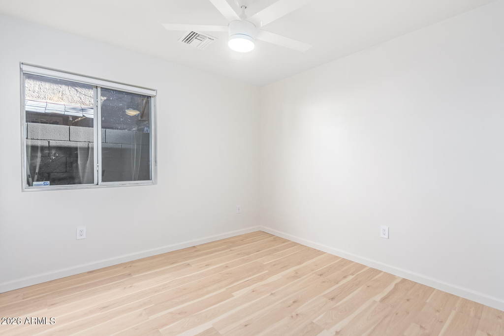 1402 E Pierce Street - Photo 11