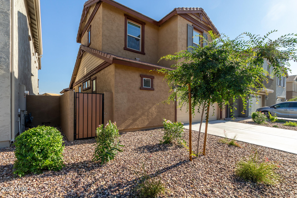 4350 E Jesse Street - Photo 1