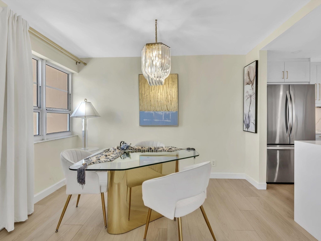 133 N Pompano Beach Boulevard - Photo 6
