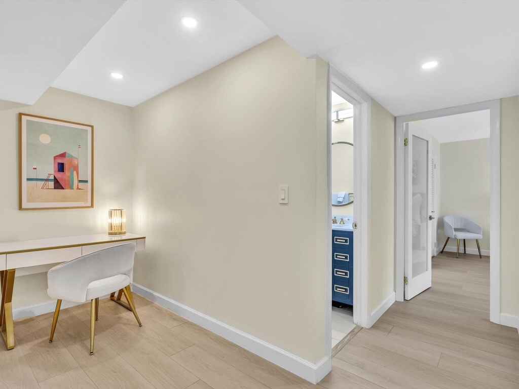 133 N Pompano Beach Boulevard - Photo 14