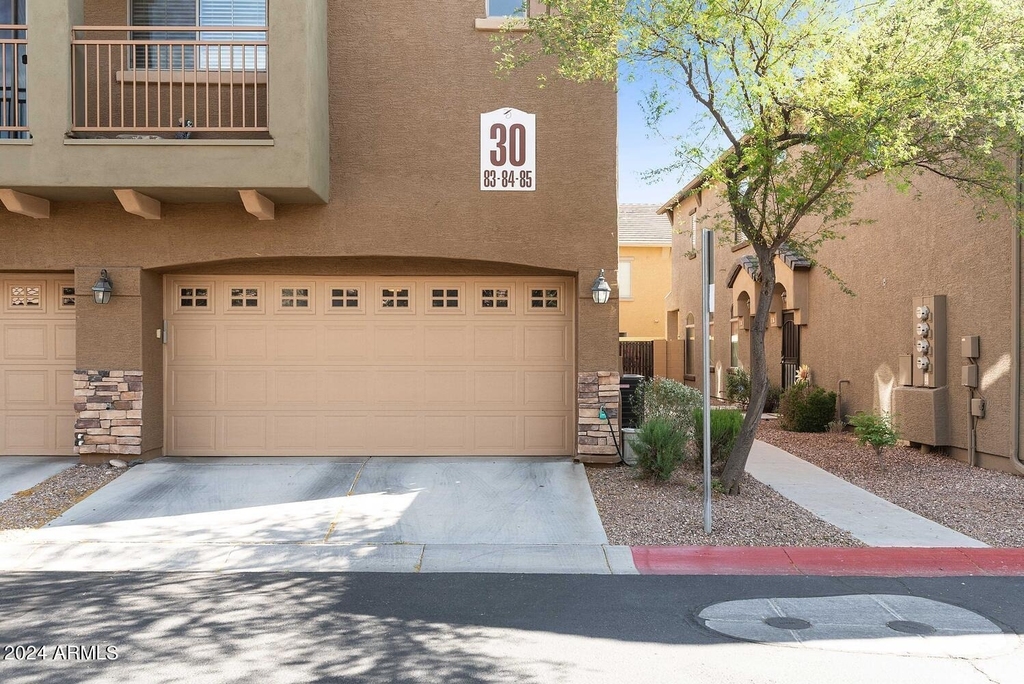 2250 E Deer Valley Road - Photo 22
