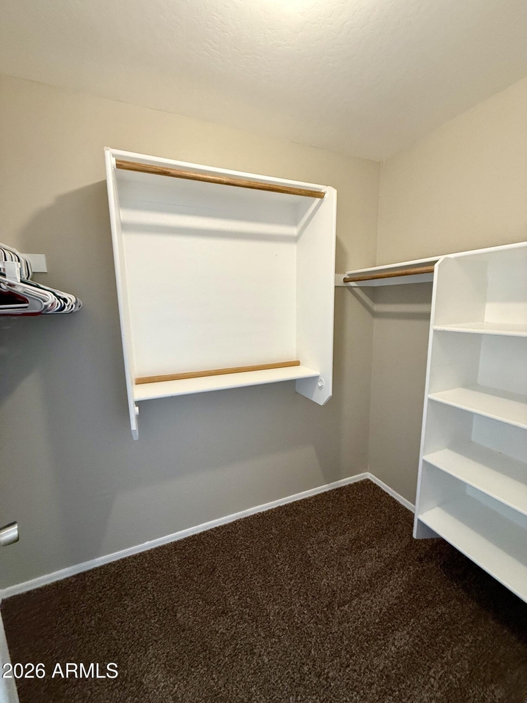 1622 S 229th Avenue - Photo 3