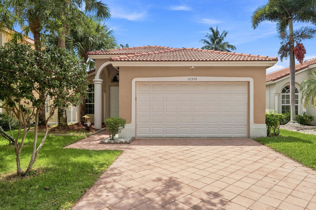 12376 Nw 53rd Street - Photo 0