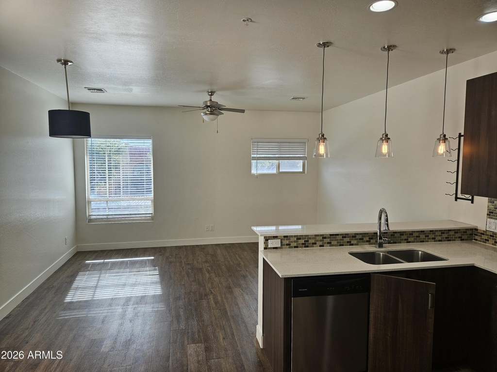 7981 E Wilshire Drive - Photo 5