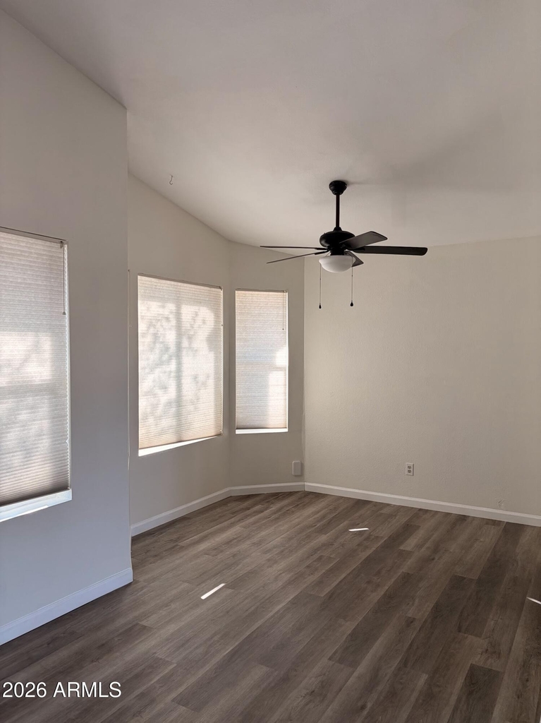 1139 W Laredo Street - Photo 5