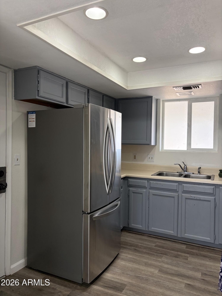 1139 W Laredo Street - Photo 9
