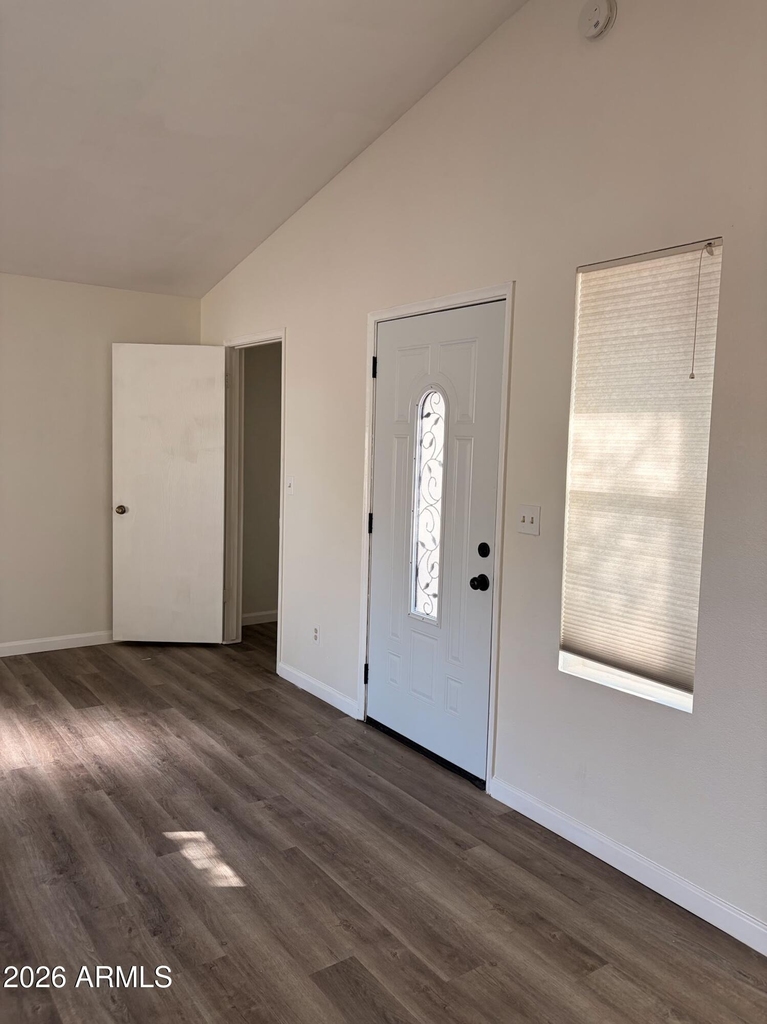 1139 W Laredo Street - Photo 6