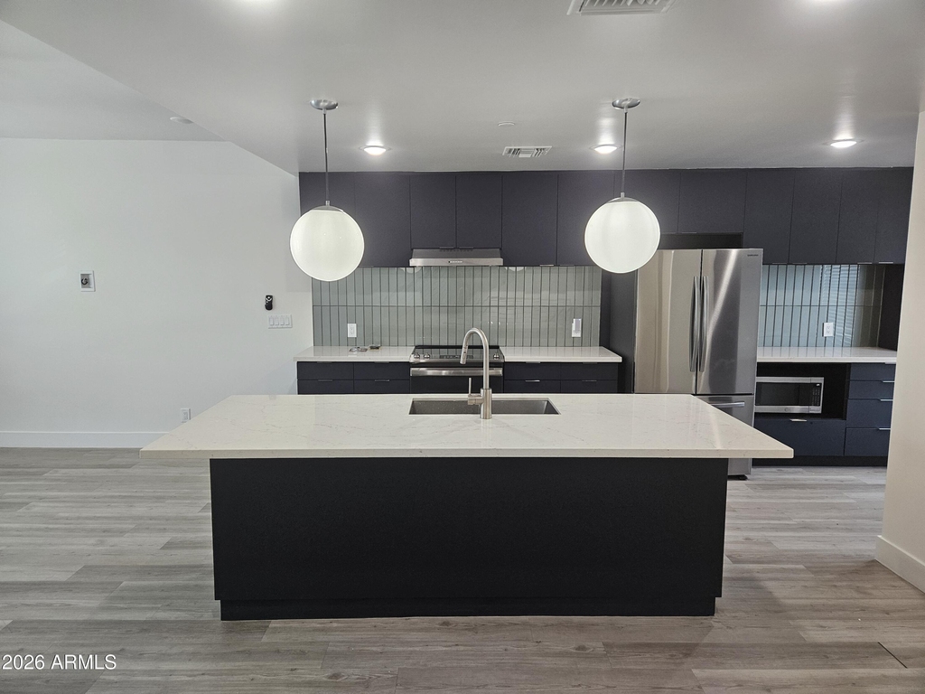 232 S Roosevelt Street - Photo 3