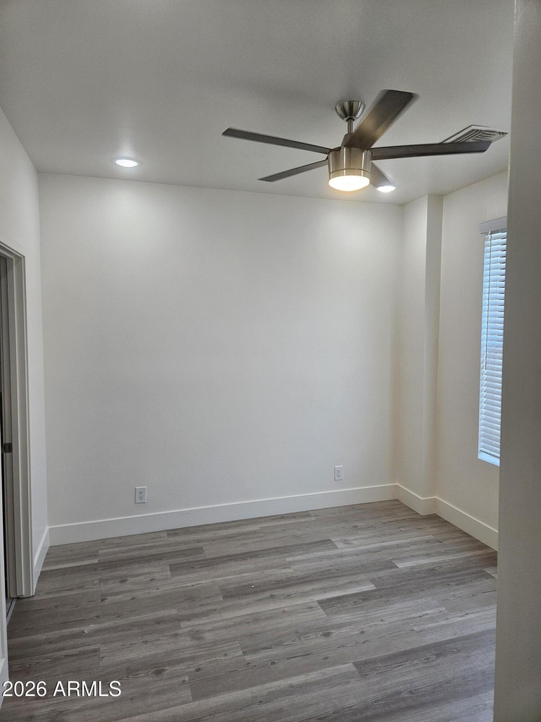 232 S Roosevelt Street - Photo 15