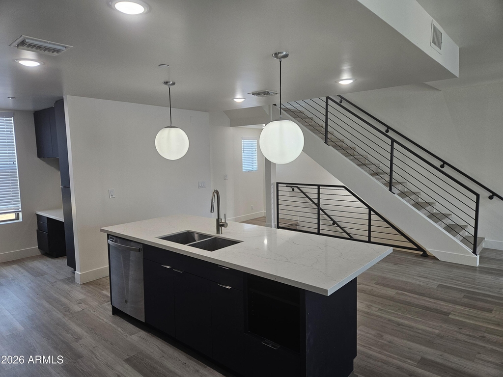 232 S Roosevelt Street - Photo 5
