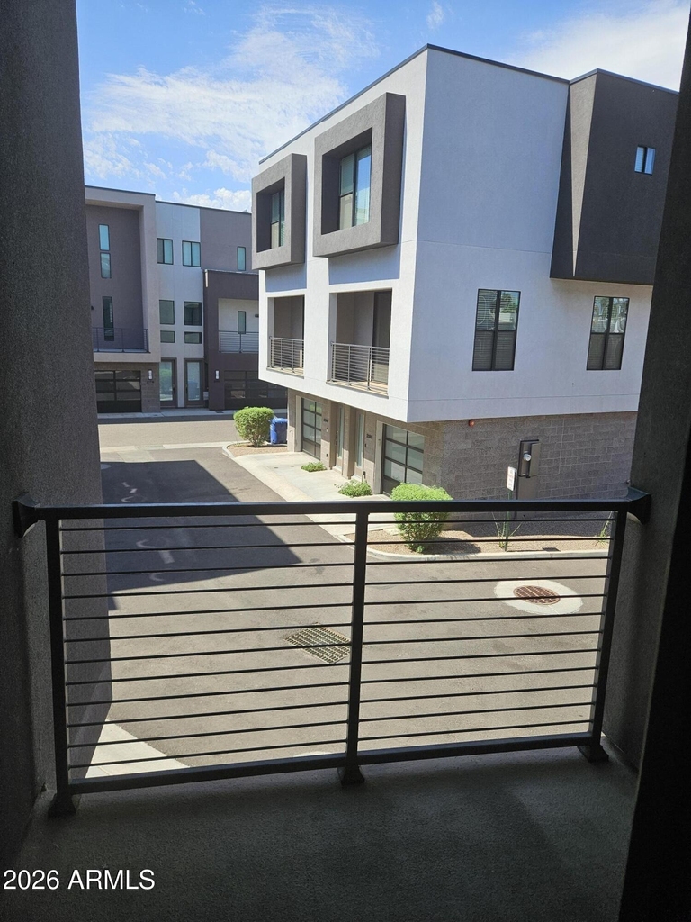 232 S Roosevelt Street - Photo 11